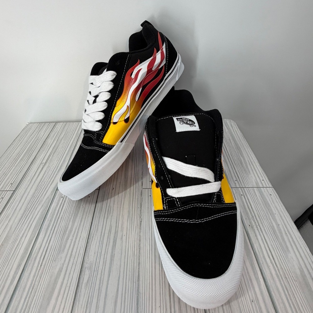 Vans Knu Skool Flame Black White Red Yellow Skate Shoes Mens 10.5 NEW UNISEX